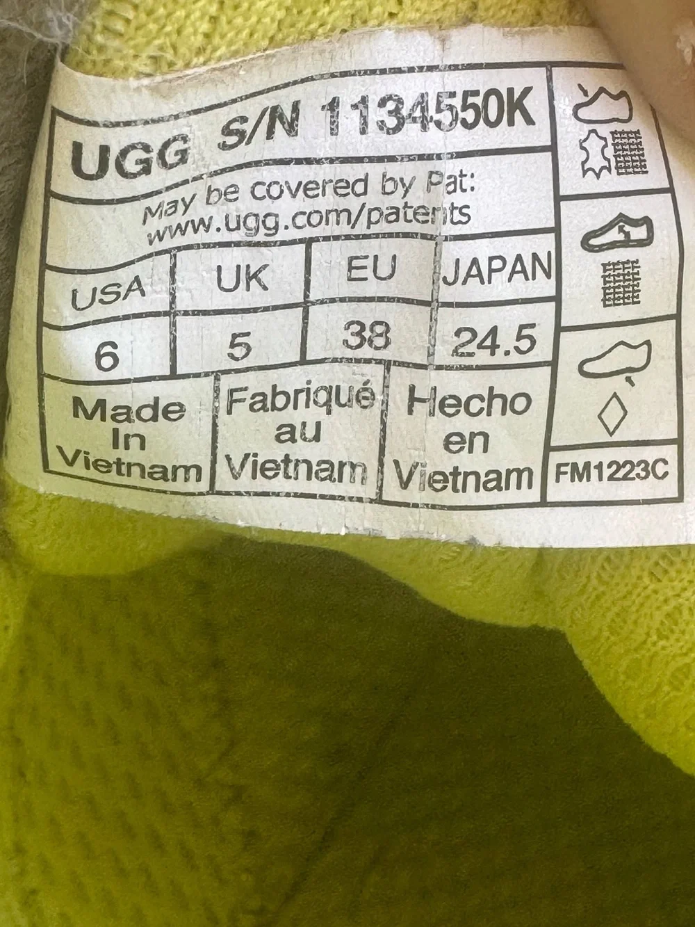 UGG Highland Heritage Hi Boots Boys Size 6